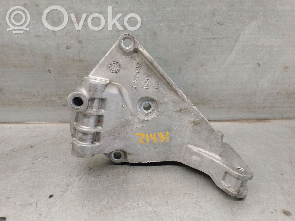 Iveco Daily 6th gen Suport tampon motor 