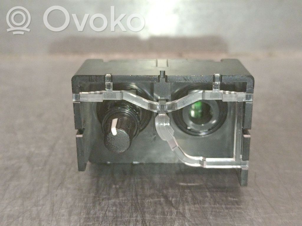 Interruptor de control multifunción   GX7311654HC,M0020300510