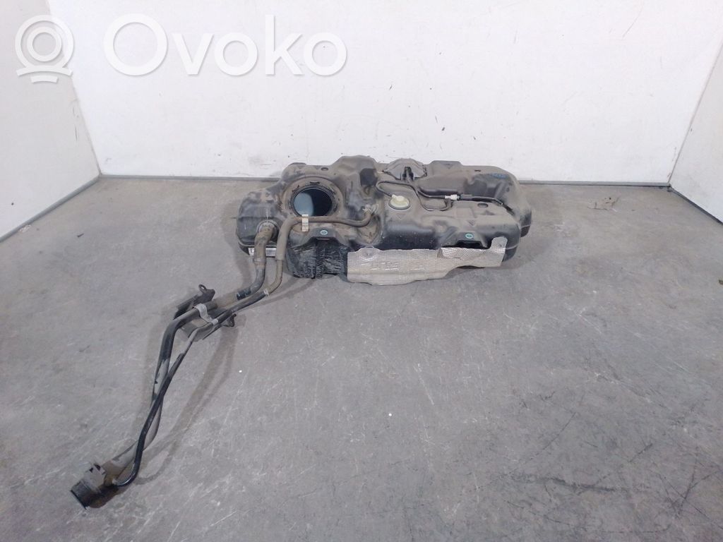 Mazda CX-30 Polttoainesäiliö 