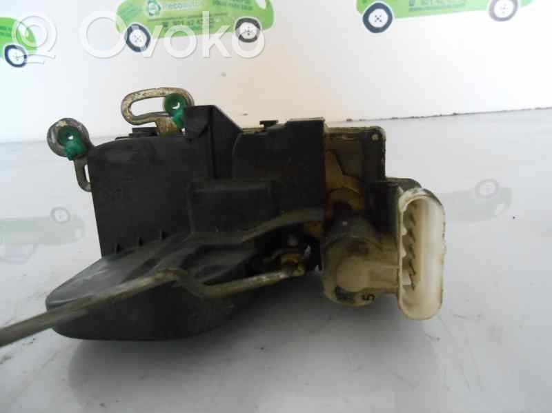 Alfa Romeo 147 Front door lock 