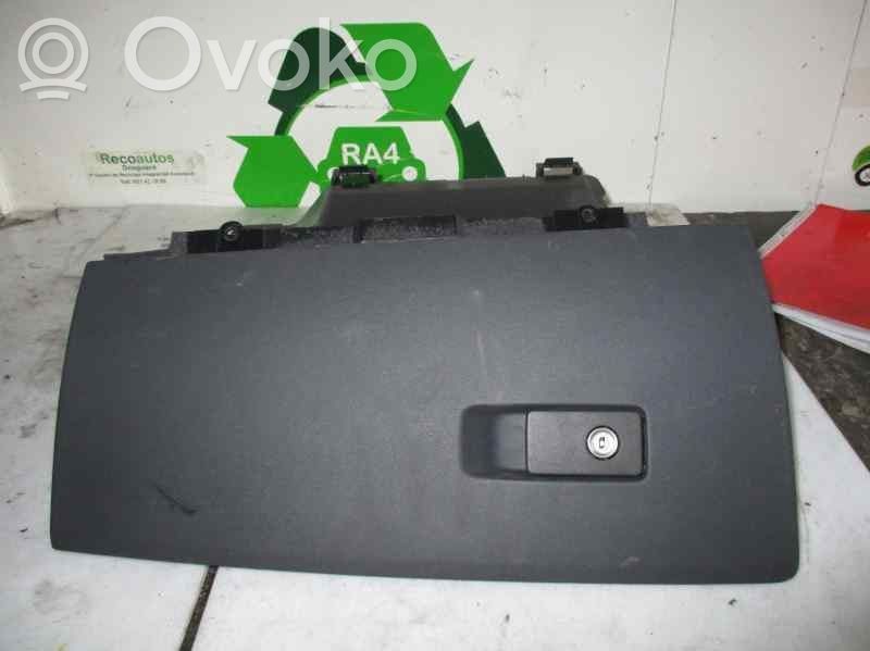 Guantera   31305842