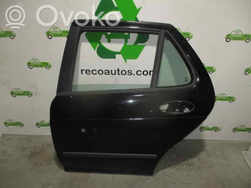 Puerta trasera   5335450,NEGRA,4PUERTAS
