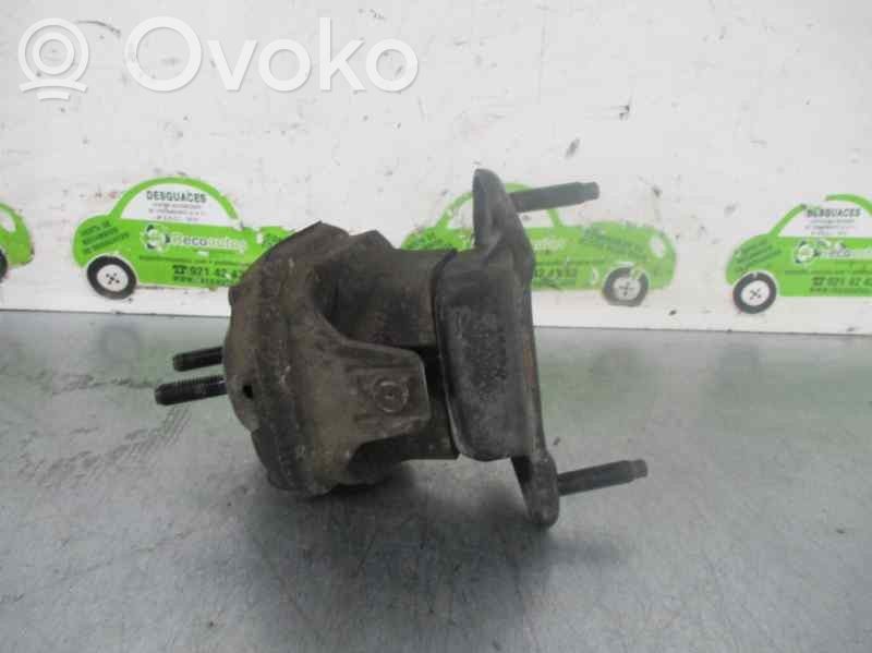 Chrysler 300M Engine mount bracket 
