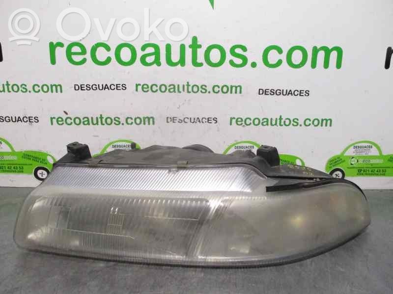 Chrysler Stratus Phare frontale 