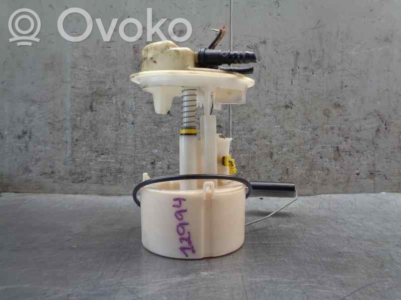 Renault Clio II Pompa paliwa w zbiorniku 