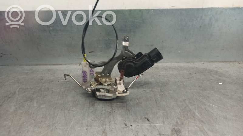 Peugeot 107 Front door lock 