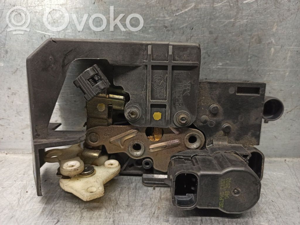 Alfa Romeo 156 Front door lock 