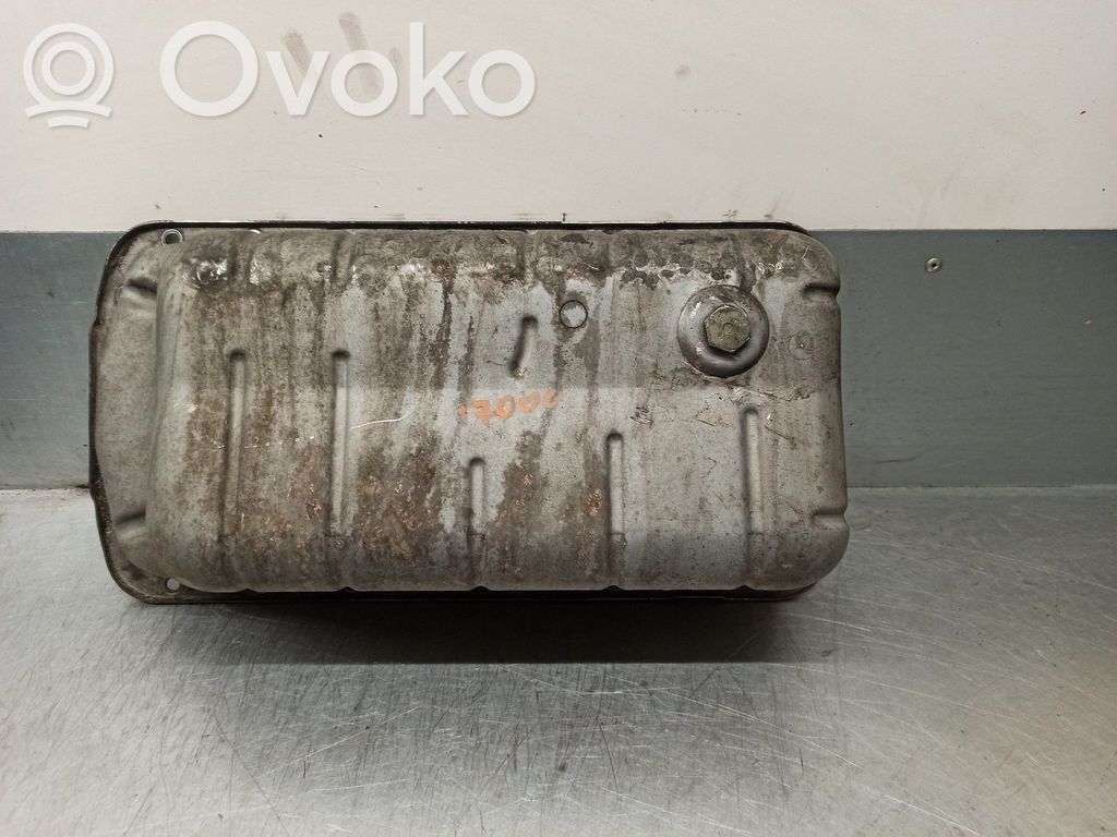 Oil sump   301K2
