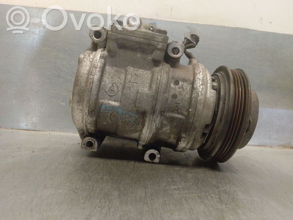 KIA Carnival Ilmastointilaitteen kompressorin pumppu (A/C) 
