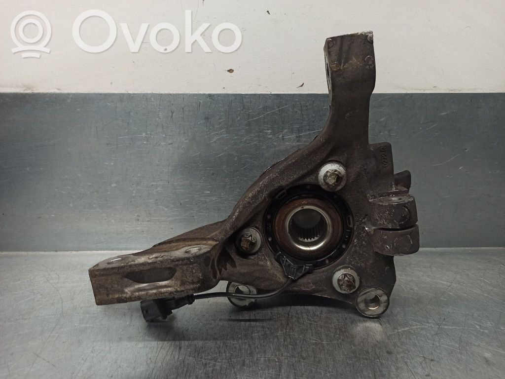 Opel Vectra B Zwrotnica koła przedniego 