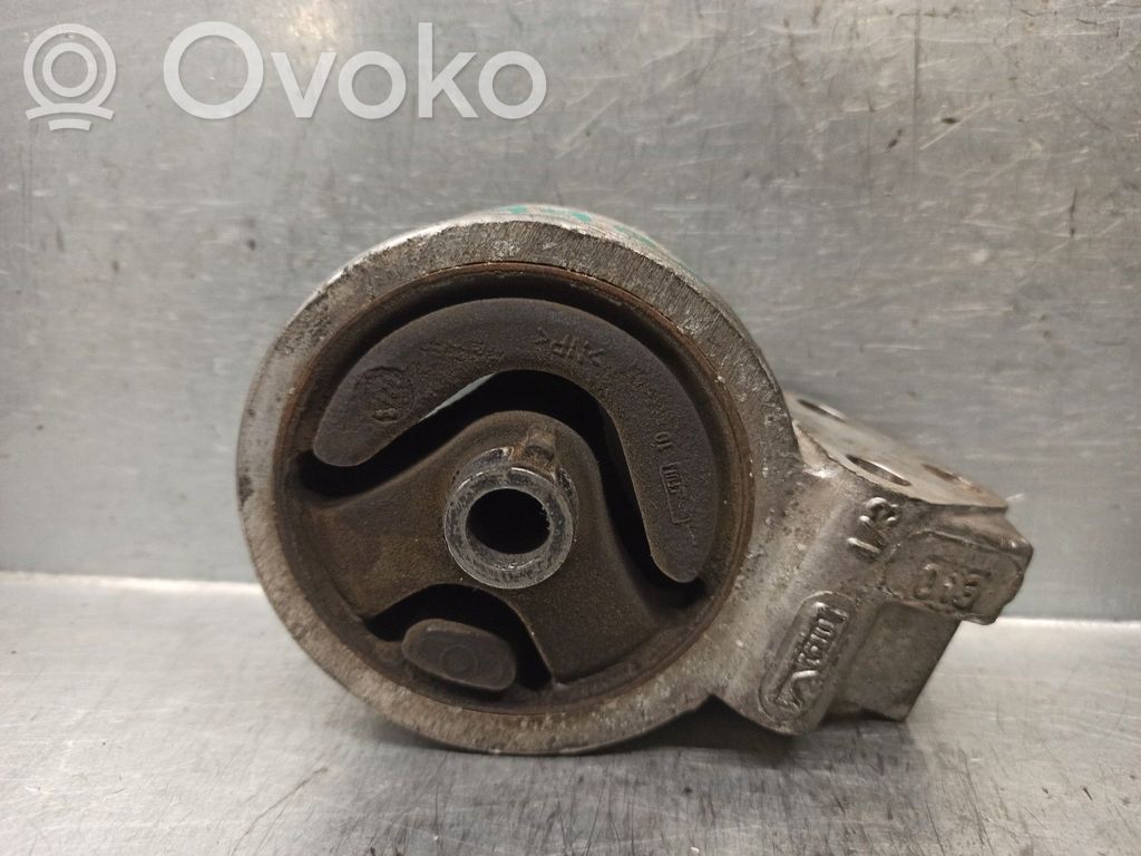 Engine mount bracket   3318030