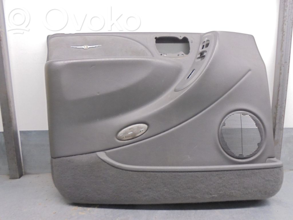 Chrysler Voyager Boczki / Poszycie drzwi przednich 