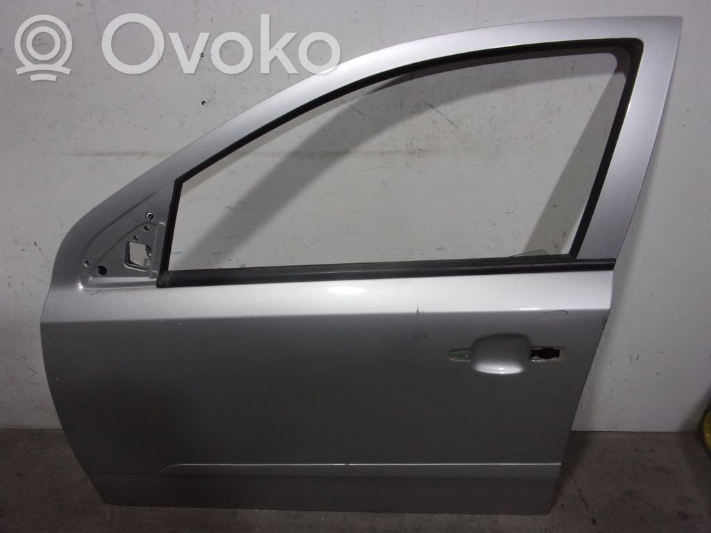 Opel Astra G Puerta delantera 
