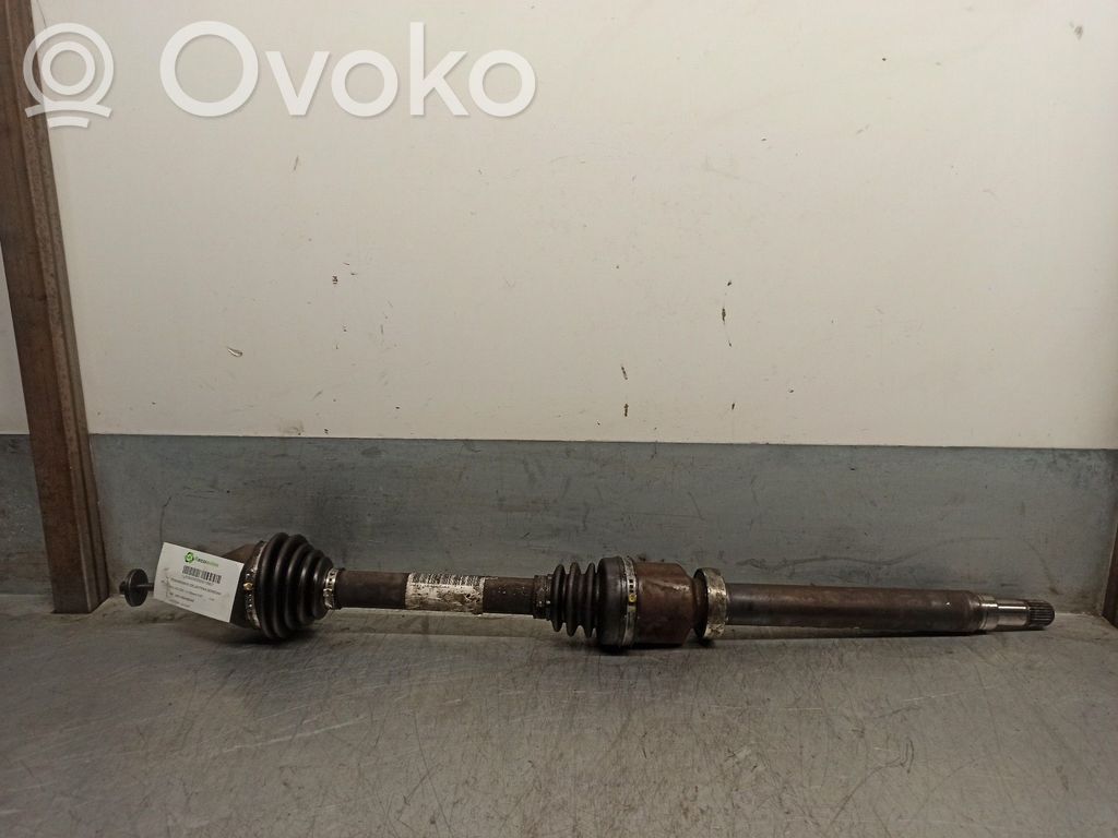 Volvo C30 Półoś przednia 