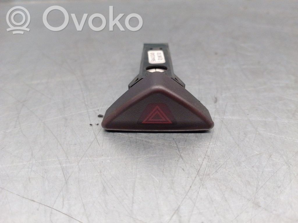 Volvo S60 Interruttore luci di emergenza