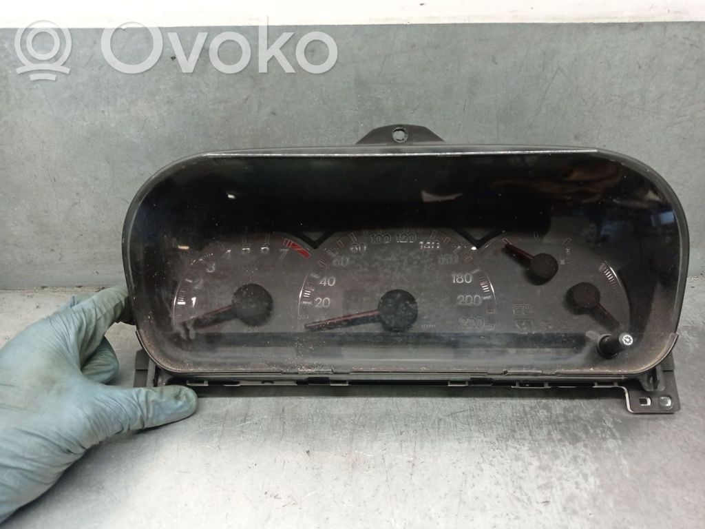 Honda FR-V Licznik / Prędkościomierz 