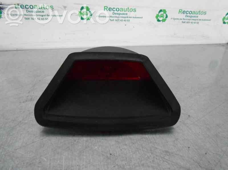 Third/center stoplight   63258352788