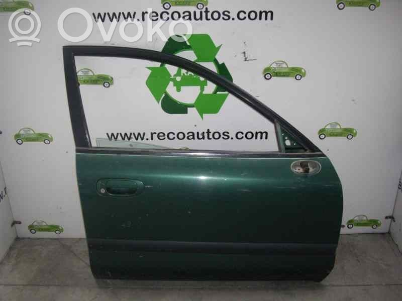 Mitsubishi Carisma Puerta delantera 