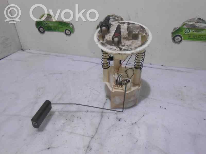Renault Megane I Bomba interna de combustible 