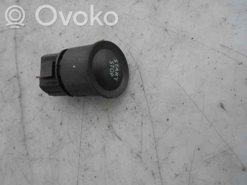 Multifunctional control switch/knob