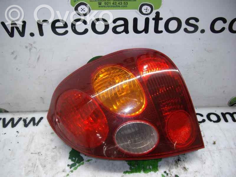 Luci posteriori   3PUERTAS