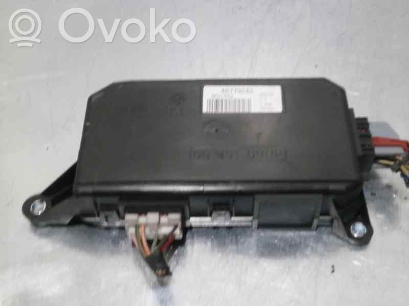 Lancia Ypsilon Homelink control unit 