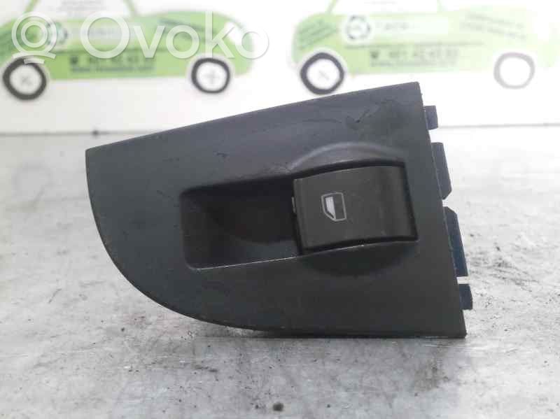 Comutator comandă geamuri electrice   4B0959855A