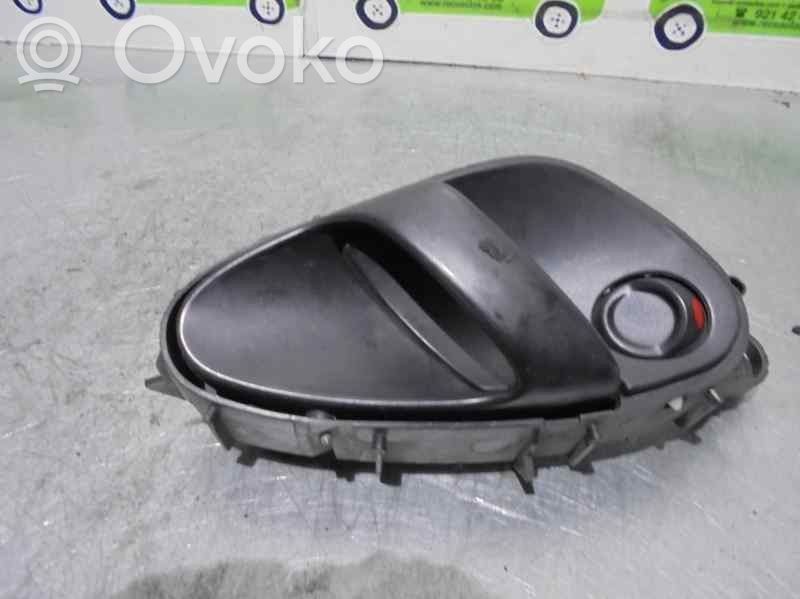 Citroen Xsara Manecilla interna puerta delantera 
