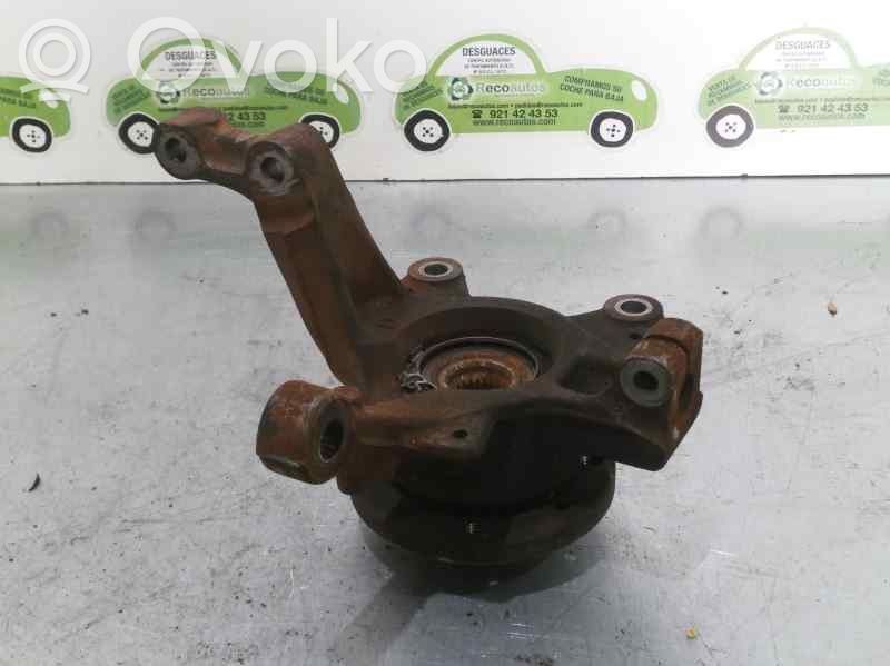 Renault Modus Front wheel hub spindle knuckle 