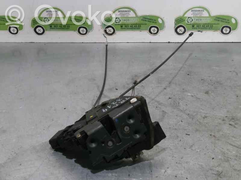 Mazda 3 I Zamek drzwi tylnych 