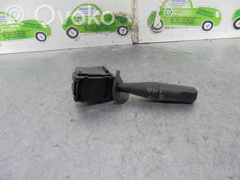Peugeot 206 Manetă ștergător parbriz 