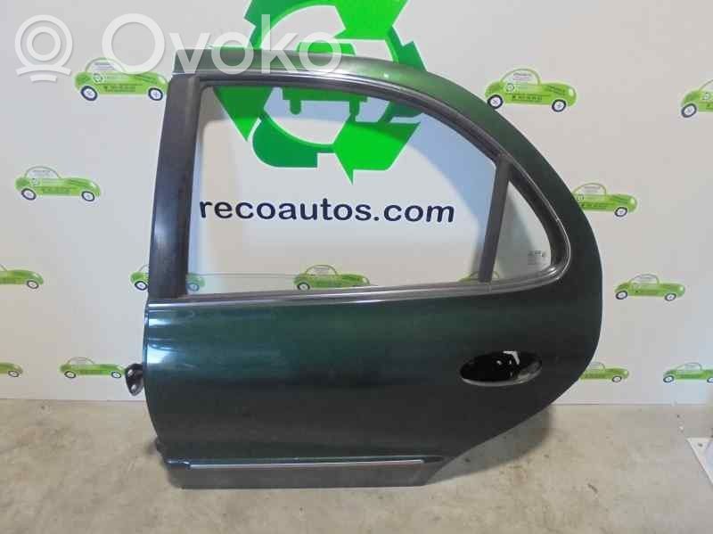 Hyundai Lantra II Puerta trasera 