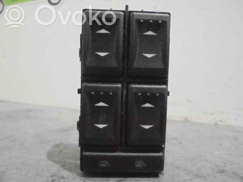 Ford Mondeo Mk III Schalter el. Fensterheber 
