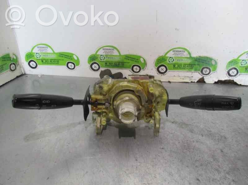 KIA Rio Interruptor de control del panel de luces 