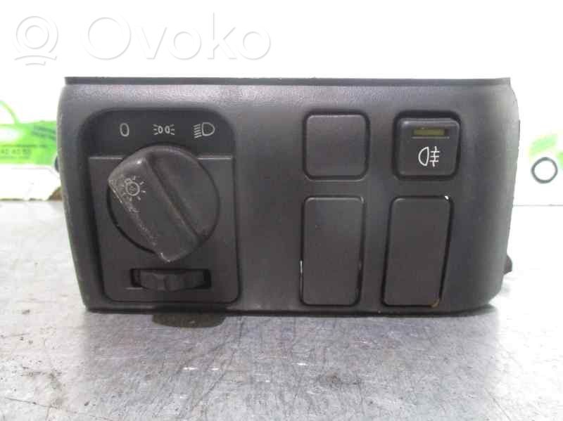 Opel Calibra Interruttore di regolazione dell’illuminazione del quadro 