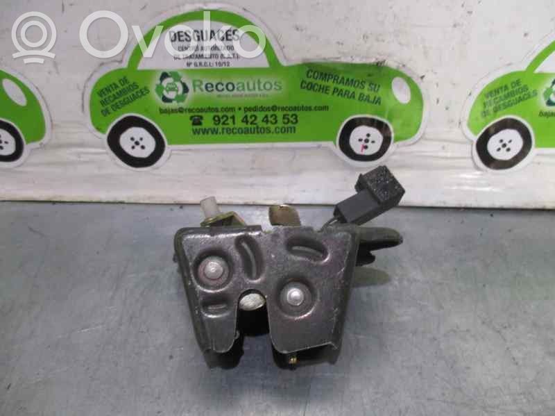 Tailgate lock latch   5PUERTAS
