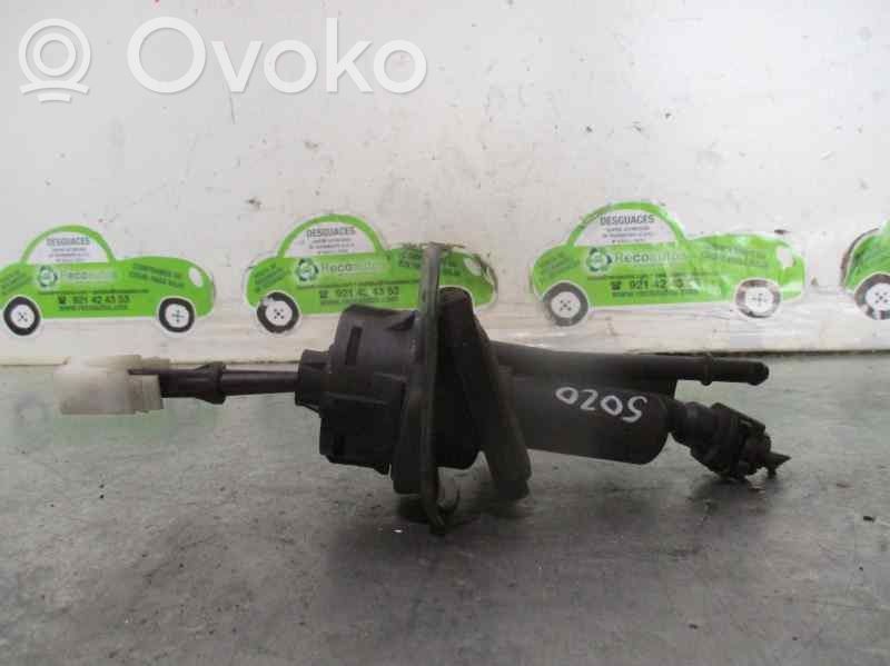 Mazda 3 I Sankabos pedalas 
