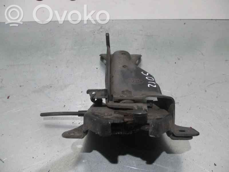 KIA Sorento Tie down hook / loop 