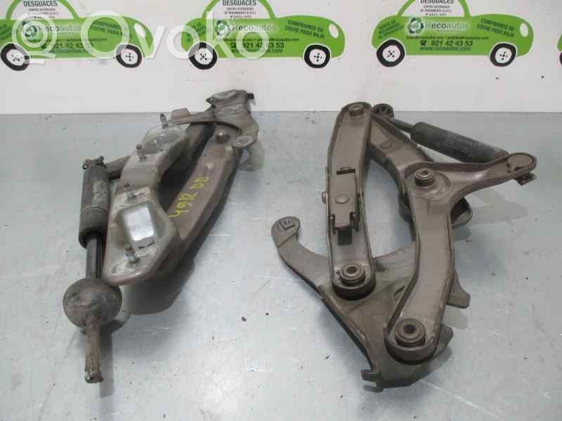Mercedes-Benz C W202 Ammortizzatore portellone anteriore/cofano 
