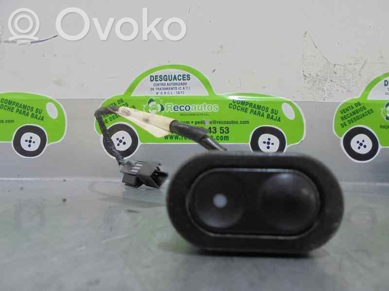 Opel Corsa B Electric window control switch 