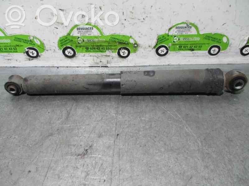 Mitsubishi Montero Amortyzator tylny 