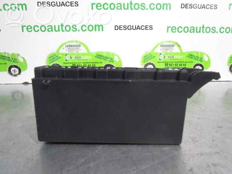 Mercedes-Benz C W202 Módulo de fusible 