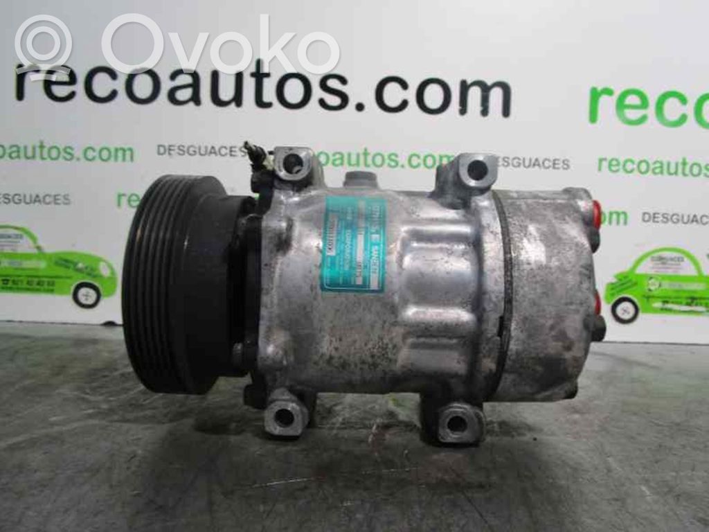Renault Laguna I Air conditioning (A/C) compressor (pump) 