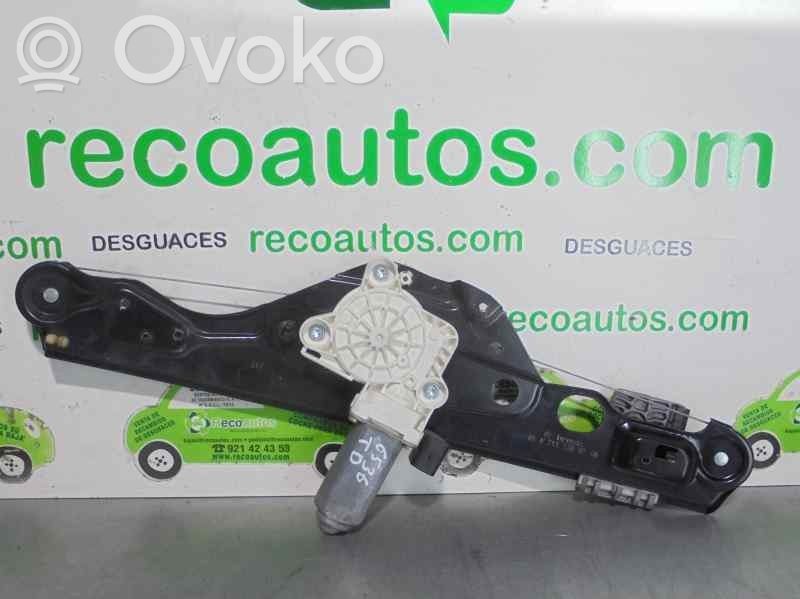 Mercedes-Benz E W210 Alzacristalli della portiera posteriore con motorino