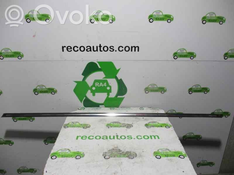 Opel Signum Rivestimento inferiore
