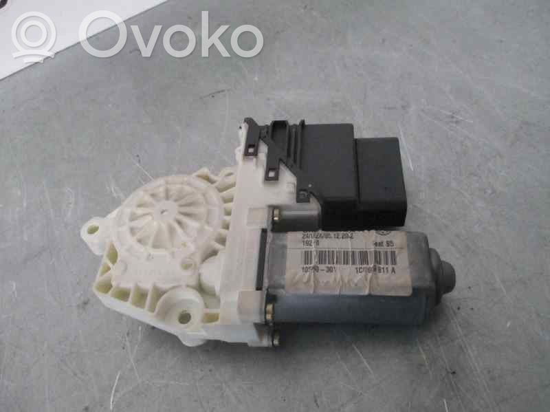 Seat Leon (1M) Motorino alzacristalli della portiera posteriore 