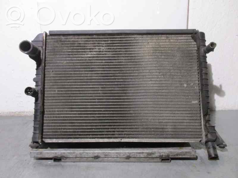 Volvo 440 Chłodnica 