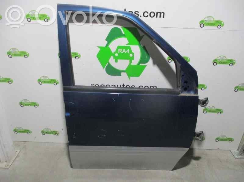 Nissan Serena Puerta delantera 