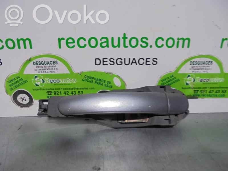 Manecilla externa puerta trasera   3B0837207G,5PUERTAS