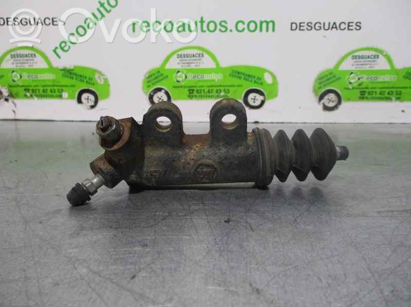Toyota Corolla Verso E121 Cilindro secondario della frizione 